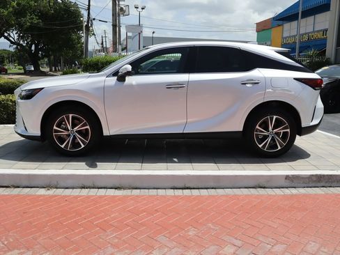 New 2026 Lexus RX 350 FWD image 8