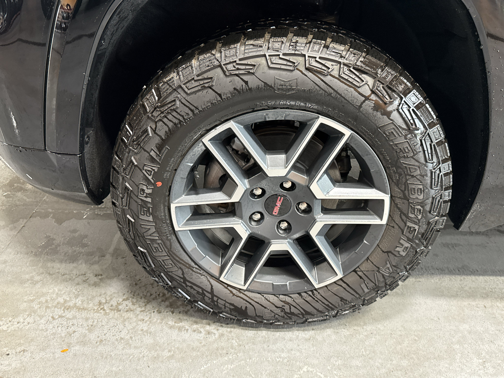 New 2027 GMC Terrain AT4 AWD/4WD image 9