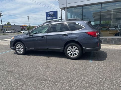 Used 2015 Subaru Outback 2.5i Premium w/ Popular Package #2 AWD/4WD image 8