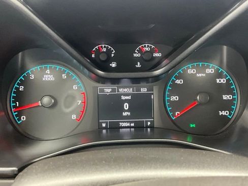 Used 2015 Chevrolet Colorado Z71 AWD/4WD image 9