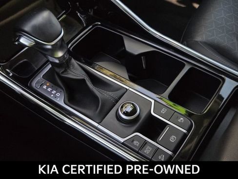 Certified 2023 Kia Sorento SX FWD image 25