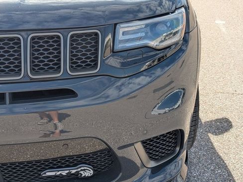 Used 2018 Jeep Grand Cherokee Trackhawk image 9