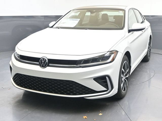 Used 2026 Volkswagen Jetta SE FWD image 1