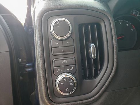 Used 2022 GMC Sierra 3500 Pro w/ Gooseneck/5TH Wheel Package image 13