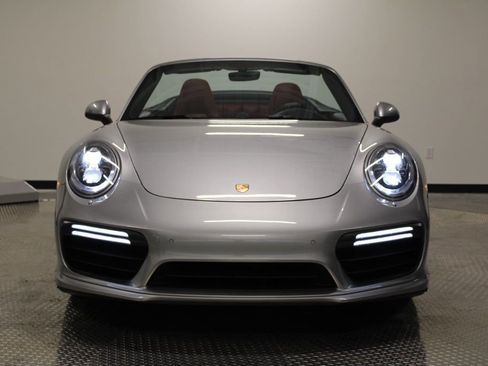 Certified 2018 Porsche 911 Turbo AWD/4WD image 10