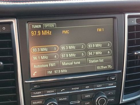 Used 2014 Porsche Panamera GTS image 25