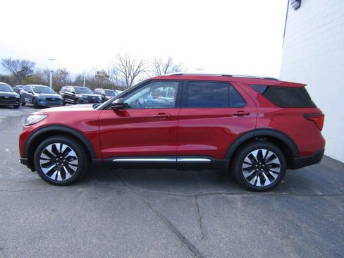 New 2025 Ford Explorer Platinum w/ LUX Leather Package image 2