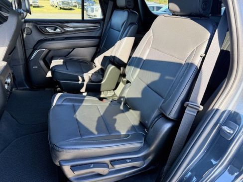 Used 2021 GMC Yukon Denali w/ Denali Ultimate Package RWD image 14