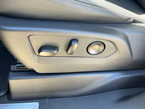 New 2026 GMC Sierra 1500 SLT w/ SLT Premium Package image 25