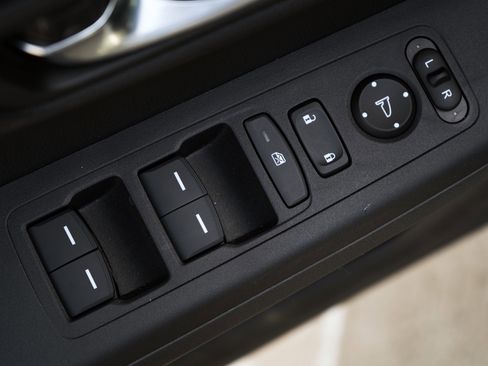 Certified 2026 Honda CR-V Sport-L image 38