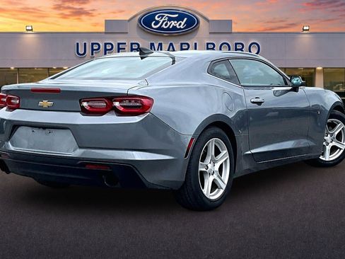 Used 2019 Chevrolet Camaro LT RWD image 13