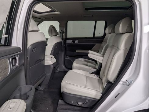 New 2026 Hyundai Santa Fe Limited FWD image 24
