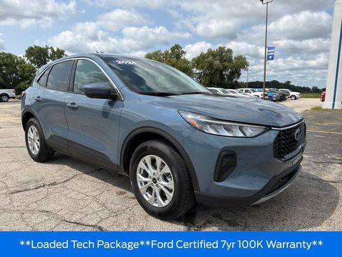 Used 2024 Ford Escape Active w/ Tech Pack #2 AWD/4WD image 4
