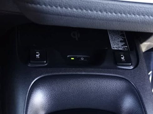Used 2024 Toyota Corolla XSE FWD image 32
