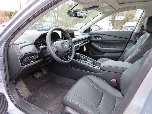 New 2026 Honda Accord EX-L image 2