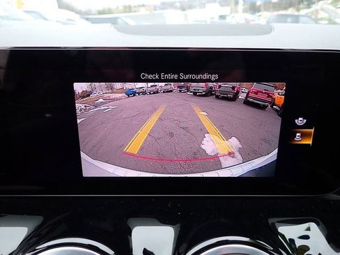 Used 2023 Mercedes-Benz GLA 35 AMG 4MATIC image 27