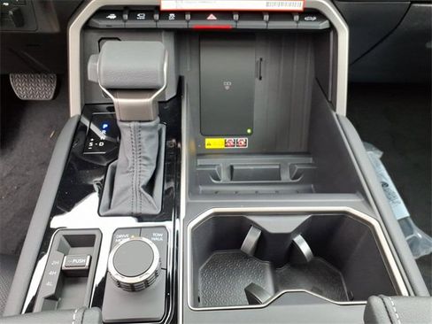 Used 2026 Toyota Tundra Limited image 14