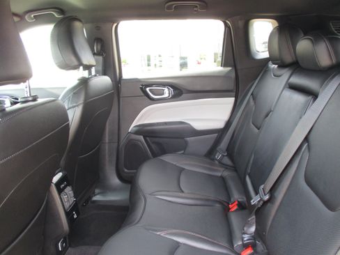 Used 2024 Jeep Compass Limited w/ Elite Group AWD/4WD image 38