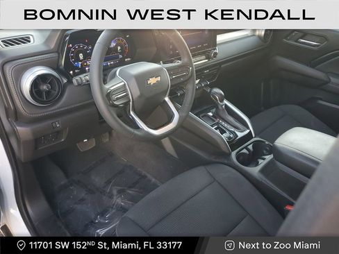 Used 2024 Chevrolet Colorado LT image 17