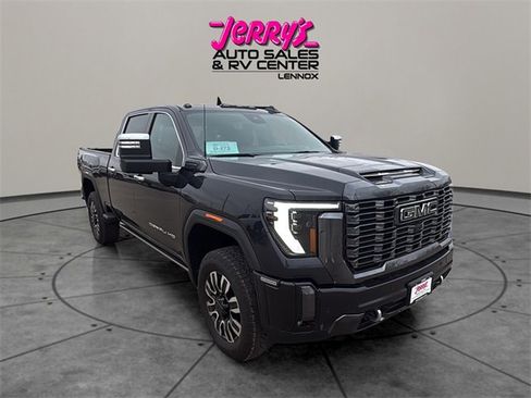 Used 2024 GMC Sierra 2500 Denali Ultimate image 17