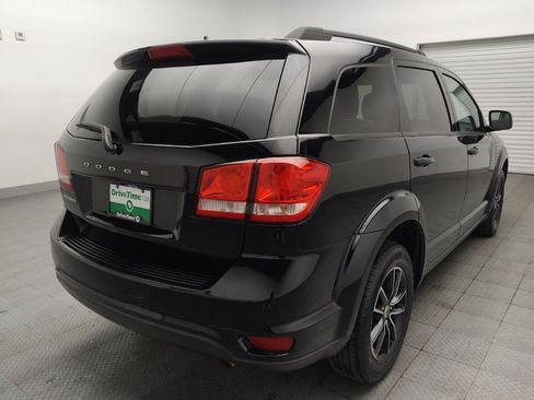 Used 2019 Dodge Journey SE w/ Blacktop Package FWD image 9