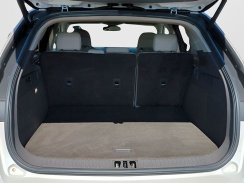 Used 2017 Lincoln MKX Reserve w/ Driver Assistance Package image 12