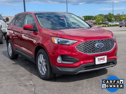 Used 2024 Ford Edge SEL w/ Convenience Package