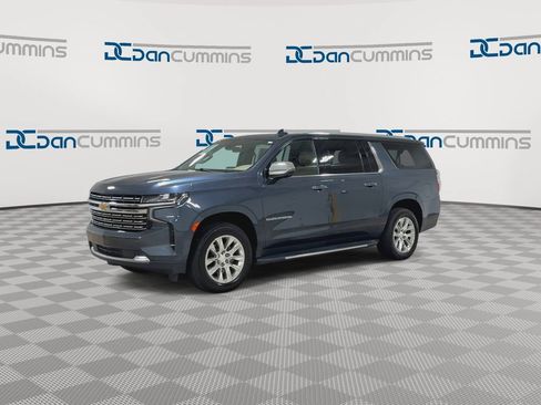 Used 2021 Chevrolet Suburban Premier AWD/4WD image 4