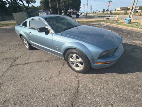 Used 2007 Ford Mustang Premium RWD image 6