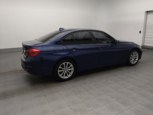 Used 2018 BMW 320i xDrive Sedan w/ Convenience Package AWD/4WD image 10