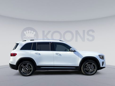 Used 2026 Mercedes-Benz GLB 250 4MATIC image 7