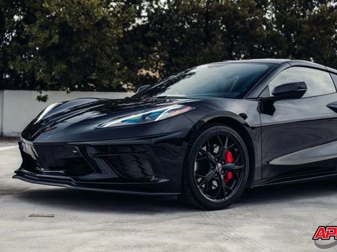 Used 2020 Chevrolet Corvette Stingray Premium Cpe w/ 3LT Preferred Equipment Group image 51