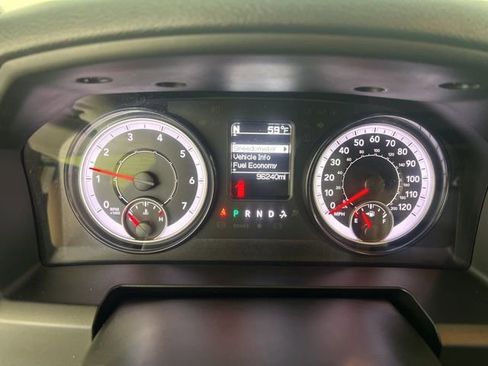 Certified 2022 RAM 1500 Classic SLT AWD/4WD image 17