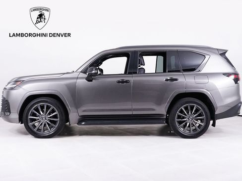 Used 2023 Lexus LX 600 4WD w/ Appearance Package image 2