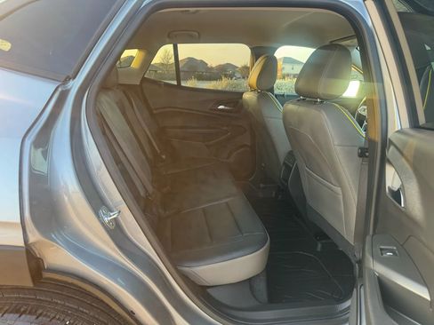 Used 2025 Chevrolet Trax ACTIV w/ Driver Confidence Package image 38