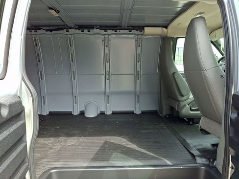 New 2026 Chevrolet Express 2500 Extended w/ Driver Convenience Package RWD image 6