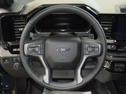 New 2026 Chevrolet Silverado 1500 ZR2 image 41