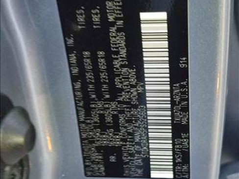Certified 2023 Toyota Highlander LE FWD image 18