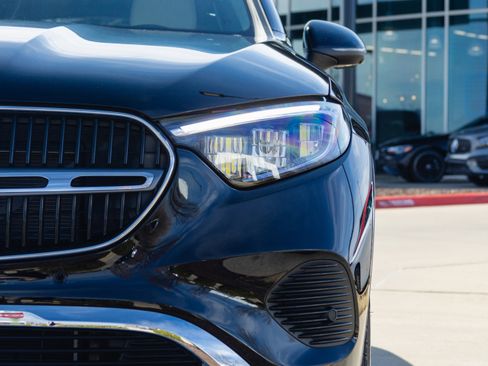 New 2026 Mercedes-Benz GLC 300 4MATIC image 6