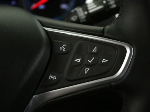 Used 2023 Chevrolet Equinox LT FWD image 15