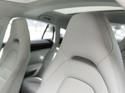 Certified 2023 Porsche Panamera 4S AWD/4WD image 23