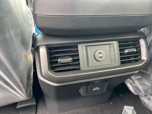 New 2025 Ford F150 Lariat w/ Equipment Group 501A Mid image 16