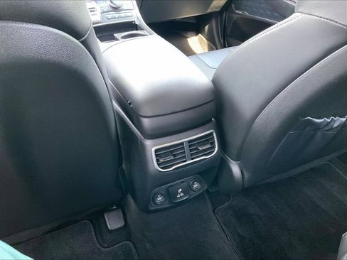 Used 2022 Hyundai Santa Fe Limited AWD/4WD image 27