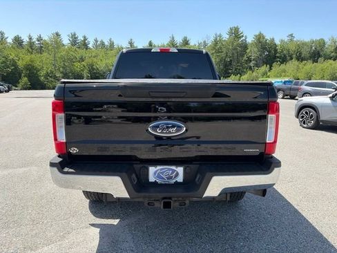 Used 2017 Ford F250 XL w/ Power Equipment Group AWD/4WD image 5