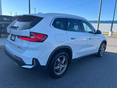 Used 2023 BMW X1 xDrive28i AWD/4WD image 7