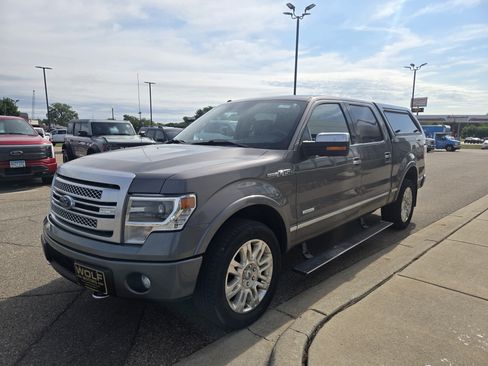 Used 2014 Ford F150 Platinum image 17