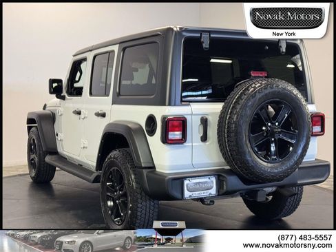 Used 2021 Jeep Wrangler Unlimited Sport image 5