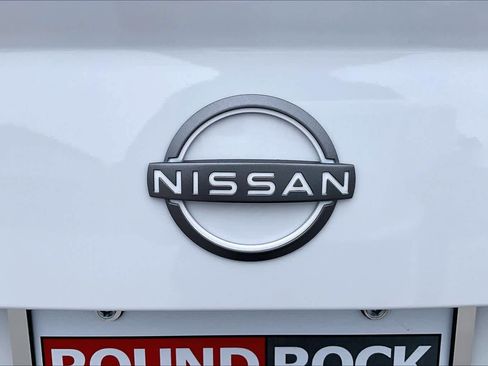 New 2025 Nissan Versa S image 8