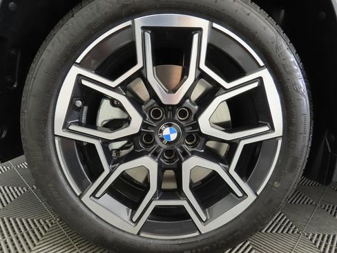 Used 2025 BMW X1 xDrive28i w/ Premium Package image 31