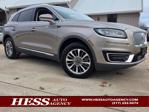 Used 2020 Lincoln Nautilus FWD w/ Equipment Group 101A image 1